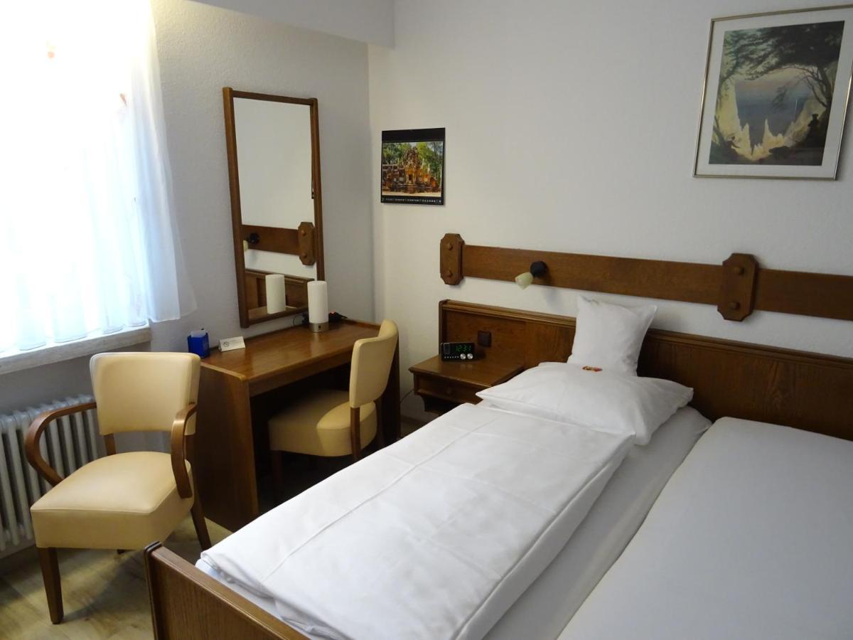 Aparthotel Zum Dom Kleinblittersdorf Dış mekan fotoğraf